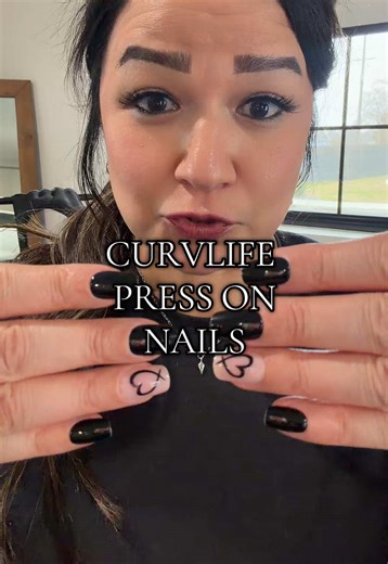 I WILL FOREVER BE A PRESS ON NAIL GIRLIE AFTER FINDING CURVLIFE 👏🏼👏🏼👏🏼 #pressonnails #nail #nailinspo #budgetfriendly #presson @Curvlife