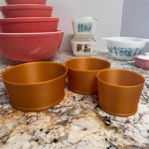 Pyrex Bowl Display Risers Set of 3, Cinderella and Round Mixing Bowl Stands - Etsy
