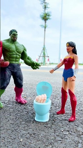 Hulk Birthday Party for Wonder Woman !