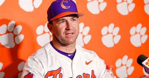 Bakich wants players to focus on the game, not program's first taste of MLB stadium