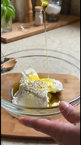 Light yet creamy lemon ricotta pasta with fresh Italian vibes. #RicottaPasta #LemonPasta #CreamyPasta #ItalianFood #EasyDinner | Foodie Hub