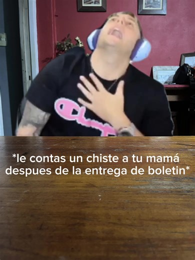 Risas del italiano: Momo y humor en acción