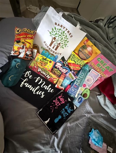 Surrogate AD received her embryo transfer bag! We are so excited to celebrate this special milestone as Surrogate AD prepares for her embryo transfer. Her Babytree Surrogacy transfer bag was filled with thoughtful goodies, sweet treats, comfort items, and little reminders of how supported and appreciated she is throughout this journey. ✨ We are wishing Surrogate AD a smooth, successful transfer and sending all the positive vibes as she takes this next beautiful step in helping create a family. �