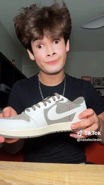 Goth Shoes Collection: Perfect Pairing Tips