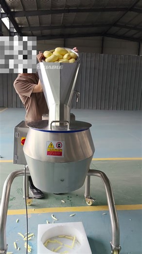 High speed potato cutting machine#cuttingmachine #chopper #potatocutting #vegetableprocessing #foodmachinery