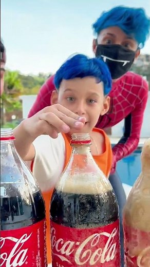 Coca Cola vs Mentos!