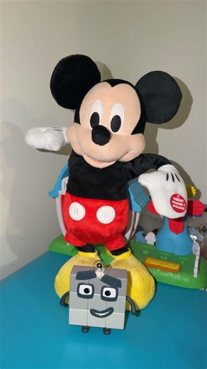 Dancing Number 9 blocks and Mickey Mouse