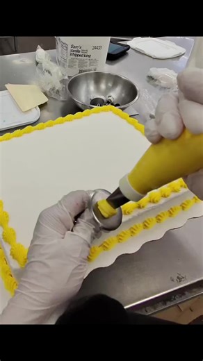 Capturing the Beauty of Cake Decorating with Roses