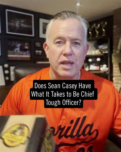 The hunt for Gorilla’s Chief Tough Officer heats up. Sean Casey faces the challenge box. See if Gorilla Tape will win in this (Tape) Tug of War Challenge. | The Gorilla Glue Company
