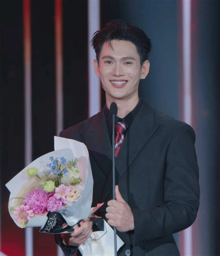 22nd KCL Best Actor Award-Pavel Naret POOHPAVEL ELEGANT AT KCL22 #KCLAWARDS2026xPoohPavel #pavelphoom