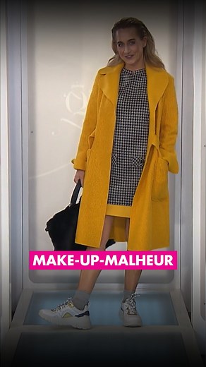 264K views · 950 reactions | Mut, Hahnentritt und ordentlich Power. Aber das Make-up? Da ist Tina heute ein bisschen in den Farbtopf gefallen. Wie findet ihr den Look? Die ganze Folge Shopping Queen seht ihr von Montag bis Freitag, 15 Uhr bei VOX oder jederzeit auf RTL+. #fashion #shoppingqueenvox #hahnentrittmuster #shoppingqueen #guidomariakretschmer #essen | Shopping Queen | Facebook