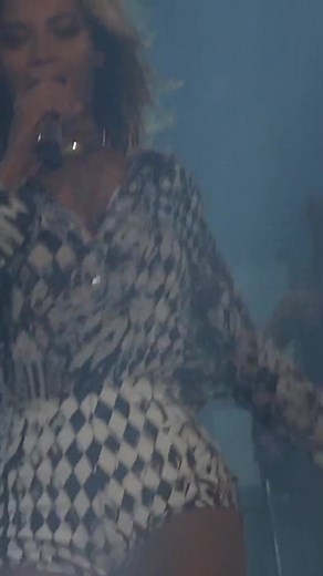 Beyoncé wishing happy birthday to the fans. #beyonce #themrscartershow #fy #fyp #fyyyyyyyyyyyyyyyy @Beyoncé