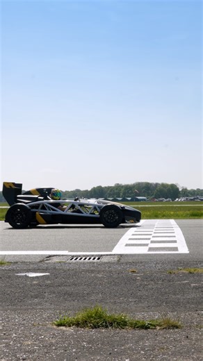 When ex Stig gets let loose in an Ariel Atom at Dunsfold track🫣 #arielatom #topgear #topgeartesttrack | DRIVETRIBE