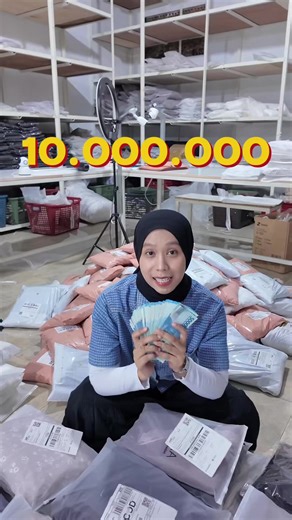 Belanja Mukena Ayzaraa Secara Live!