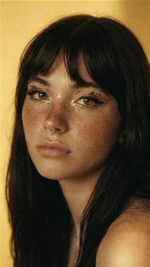 Michelle existiert nicht. Aber ihr Lächeln verkauft trotzdem. Scrollt durch euren Feed. Da: Ein Model. Sympathisch, professionell, der perfekte Look für die neue Kollektion. Ihr bucht sie für die… | Jörg Schieb | 97 Kommentare