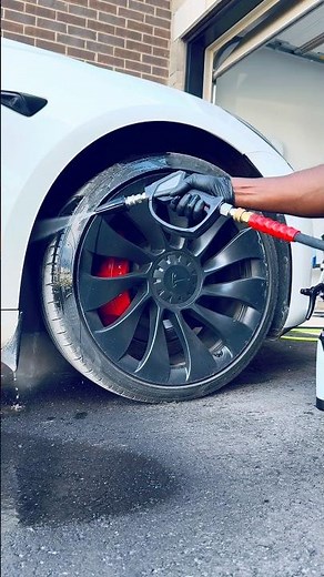 Tesla factory wheel reset