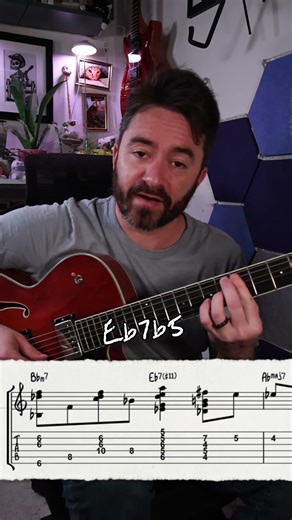 AMAZING #barryharris moves work great on guitar! #guitarlessons #guitar #jazz #shorts