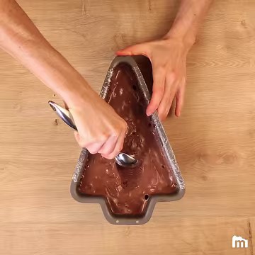 206K views · 1.4K reactions | [En attendant le Père Noël ✨] Chocolatée, fruitée ou glacée ... la bûche reste un incontournable des fêtes de Noël  Allez ça va bûcher ! Bûche meringuée orange citron ➡️ https://bit.ly/2BXEWo3 Bûche chocolat marron glacé ➡️ https://bit.ly/2L419Uq Bûche de sablés au chocolat ➡️ https://bit.ly/2Pr0IUK Bûche glacée chocolat framboise ➡️ https://bit.ly/2L0pjiH | Marmiton | Facebook