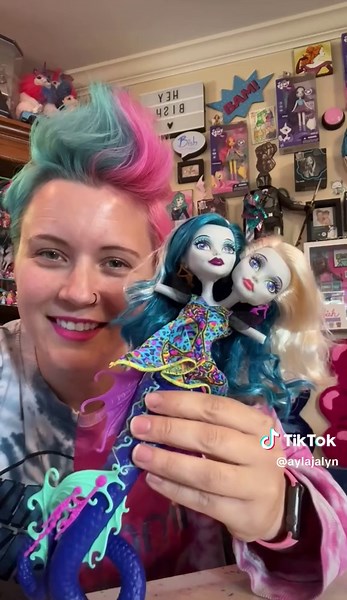 (Pt.1) Customizing a TWO headed doll 👨🏻‍🎤👩🏻‍🎤 #ohayla