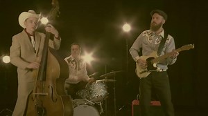 Spread the word folks!! Mike Teardrop Trio's debut album "Hangin´ Around" is now available as CD and on all digital platforms. Here's their take on the ol' Conway Twitty song "Don't Go Too Far". This and a bunch of other great tracks is featured on the album. Get your copy here www.envikenrecords.com Listen on Spotify: https://open.spotify.com/album/5sCJ33n3uowbBaHW10K8cm Watch on YouTube: https://youtu.be/QbWyUPsT1Lo | Enviken Records