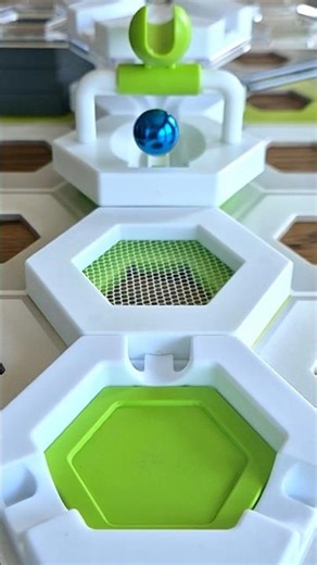 Simple, smart, powerful! Meet the GraviTrax Expansion Flip! No.24