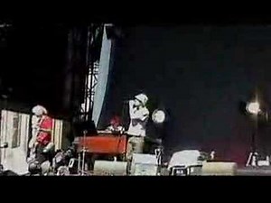 R.E.M. REM 'Pop Song 89' live Soundcheck