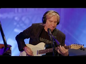 Joe Walsh Shows Off Legendary Guitar Skills