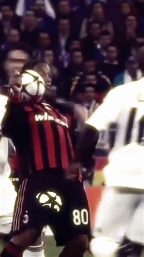 how to do Ronaldinho chest stall⚽🇧🇷