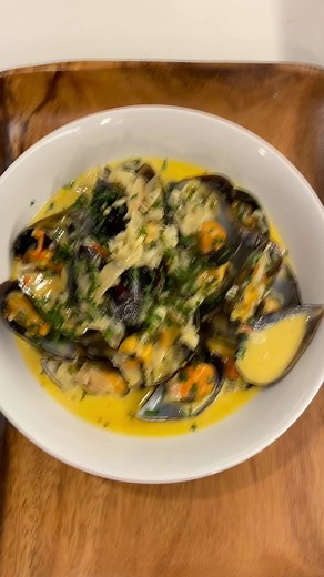 The best home made creamy mussels 👌🏽 #mussels #foodie #recipe #fyp #seafood