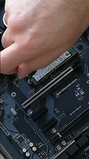 M.2 SATA vs. M.2 NVMe on B450 #shorts