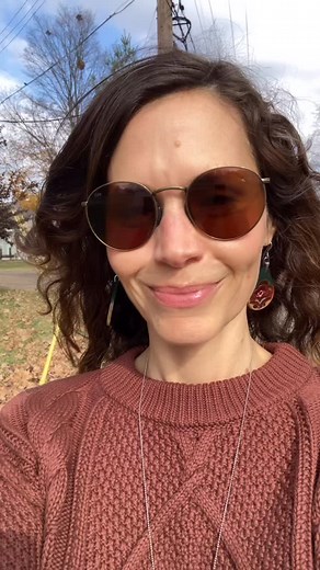 What are some sights, smells, hearing and tactile experiences that you just LOVE? Some sights that bring me great pleasure, relaxation, and satisfaction are beautiful art, images of nature, night skies, impressionist art, and a beautifully organized home space. Still working on that one, ha ha. Can I blame my two young kids? 🐒🐒 I love to hear Nature Sounds, or relaxing music, and right now I’m loving the Brian Eno album “Music for airports”, and always love old bossa nova music. Those early 19