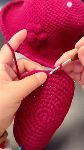 Easy and simple crochet hat stitch 👒 #crochet #crocheting #handmade #knitting #tutorial #diy
