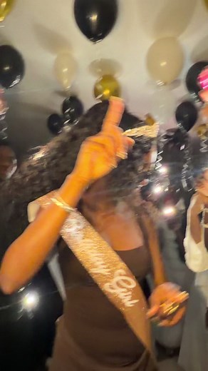Stylish Birthday Party Dress Code Ideas for Divas