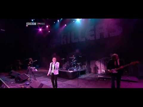 The Killers - All These Things That I've Done (live Glastonbury 2005)