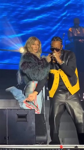 iHeart Fergie on Instagram: "Back to the stage after 7 years and I’m still on tears! 😭😭❤️❤️ #fergie #ludacris #reels #foryou"