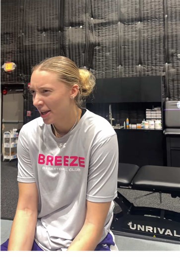 everybody wants to be a dp fr #unrivaled #misspaige #jealous #awkward #wnba