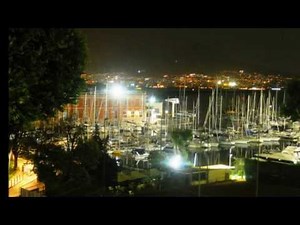 Wayne Newton plays-MOON OVER NAPLES (Spanish eyes) - Guitar and Orchestra