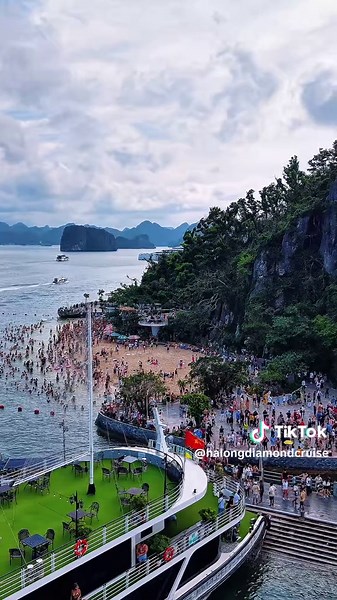 Đảo TiTop Hạ Long 26/6/2025 – Trải nghiệm từ Diamond Cruises
