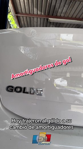 Cómo cambiar amortiguadores en Volkswagen Gol