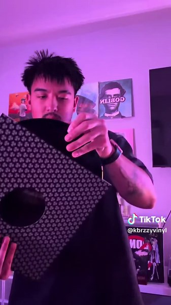 Don Toliver Signed Vinyl Unboxing