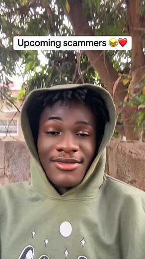 Scambaiting: Outsmarting Scammers Live