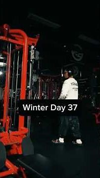 “I’m drifting from my innocence, I wanna be a kid again” those lyrics will always hurt me #gym