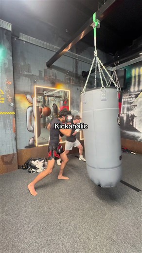 Explore Kickboxing Techniques and Training Tips