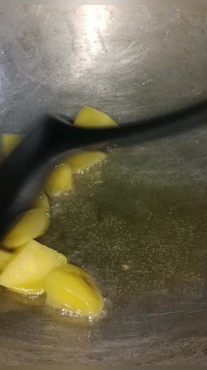 My style of cooking chicken adobo w/ fresh turmeric #cooking #chicken #lunch #turmeric | Ai Promote