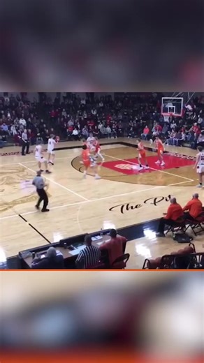Jack Benter Breaks Backboard in Epic Basketball Moment!