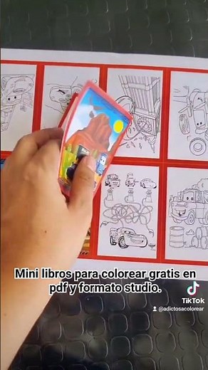 plantilla de Mini libro para colorear en pdf y studio 100% gratis
