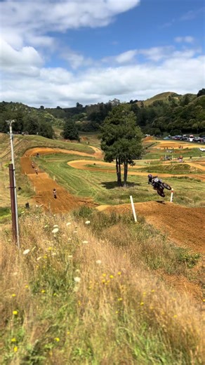 Snapped number plate 😢 2,1,2,3,1,1 #happymangos #rickybobby #lawnmower @Ayla vercoe for the vids