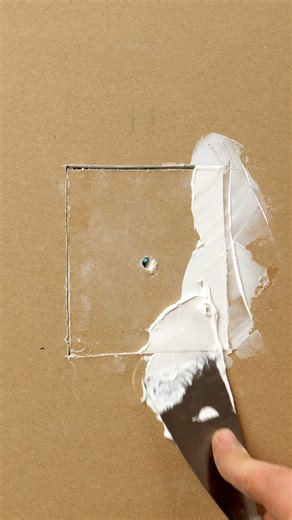 Drywall patching technique for an easy fix | MetDaan Tips