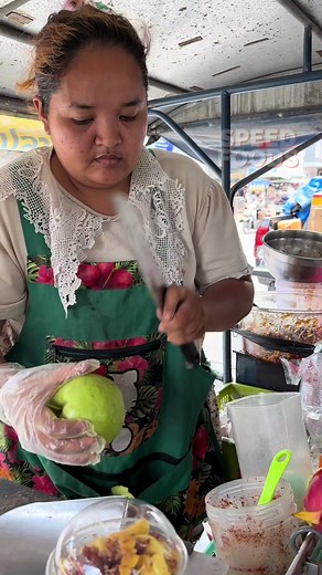 Cutting Melon and Guava Skills in Thailand's Street Market