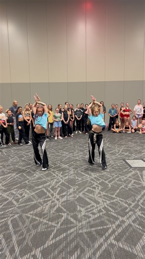 Kinley Cunningham on Instagram: "We had the most amazing time @artistryinmotion_aim The talent was absolutely 🔥🔥🔥 Could not have been more proud of my bestie @leigha.sanderson for teaching at her first convention and crushing it!!!! The world better watch out!!!!! Choreo @leigha.sanderson 🎵 @katseyeworld DW: @joandjax @joandjaxontour #jjgirl @artistryinmotion_aim #dancers #jazzfunk #besties"